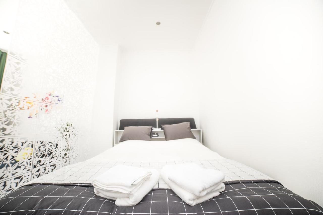 City Centre Hidden Gem! Apartment For Up To 3 People Brusel Exteriér fotografie