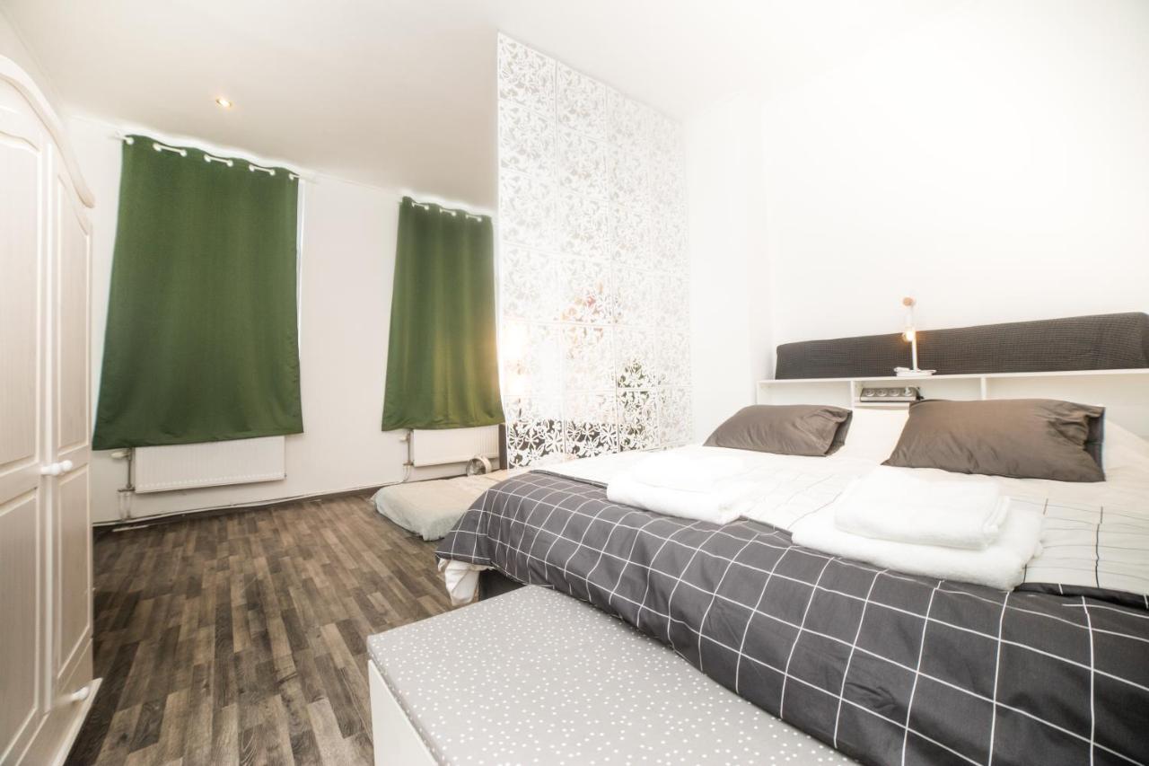 City Centre Hidden Gem! Apartment For Up To 3 People Brusel Exteriér fotografie